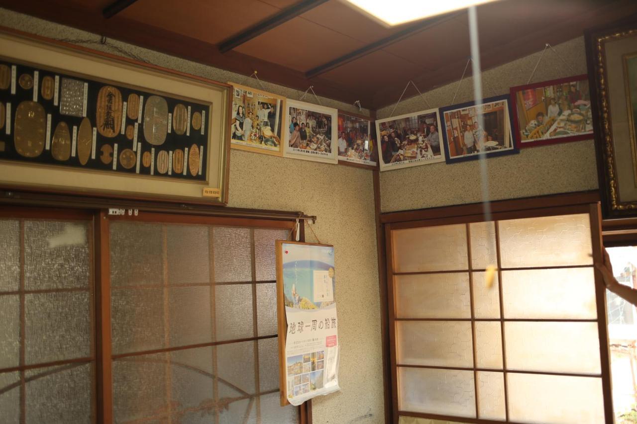 Hojo Suigun Youth Hostel Matsuyama  Buitenkant foto