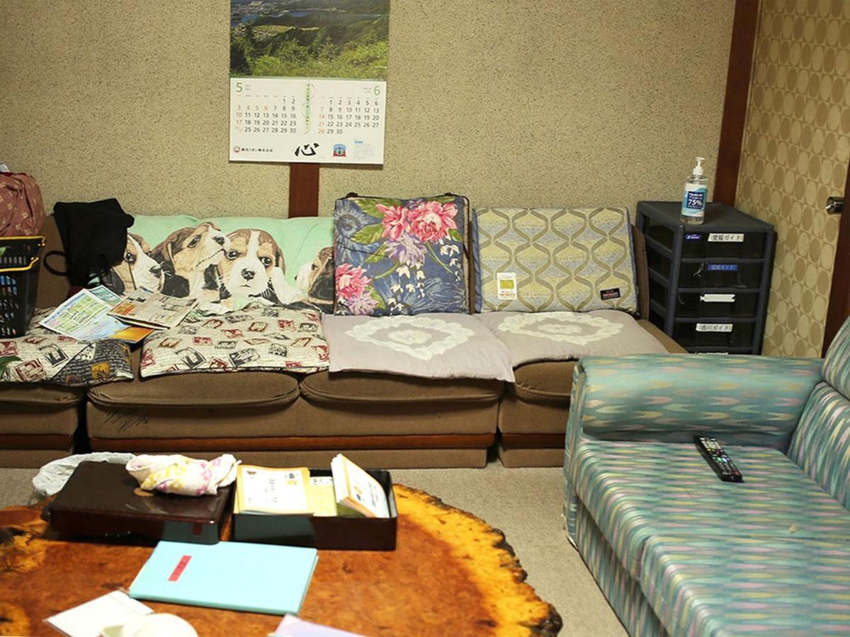 Hojo Suigun Youth Hostel Matsuyama  Buitenkant foto